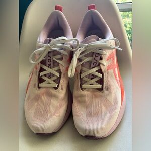 Asics Novablast 5